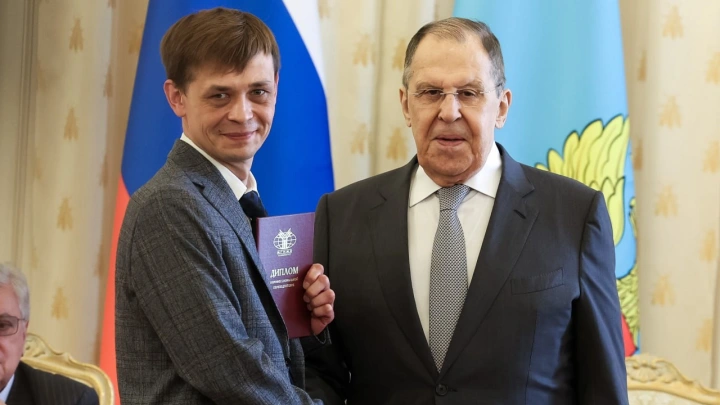Ветераны СВО, завершившие в Подмосковье обучение для работы на госслужбе, получили дипломы