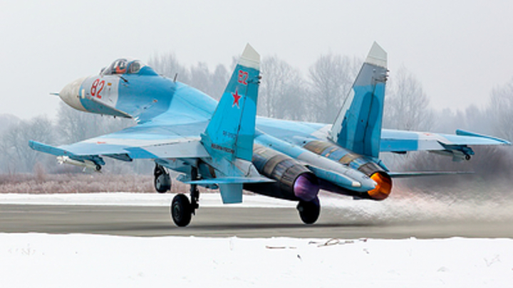 Русские обратили в бегство истребитель F-15 США: Даже не пришлось поднимать перехватчики