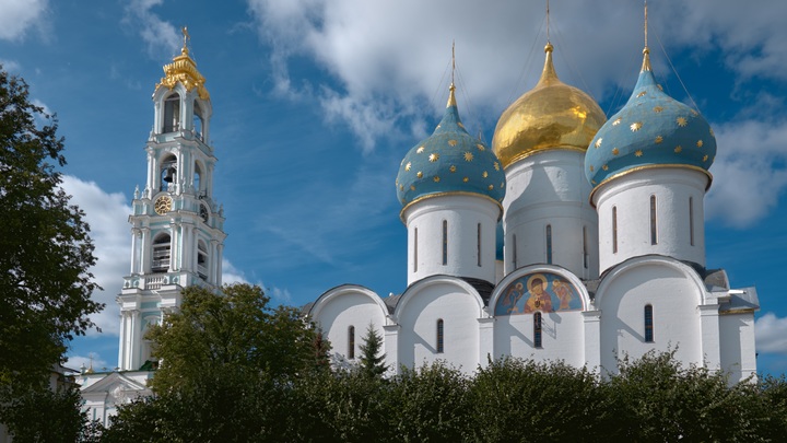 Всё серьёзно: Путин создал Фонд по сохранению облика Сергиева Посада