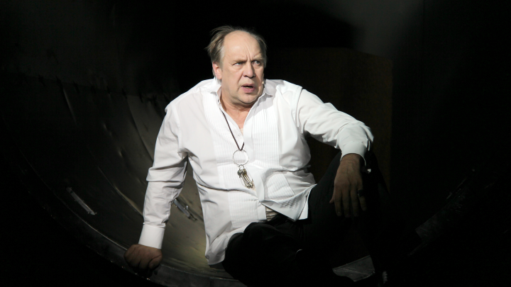 Звезда Сватов столкнулся с хейтом в Сети. Масла в огонь подлил пранкер Сорян: Поведение - хуже быдла