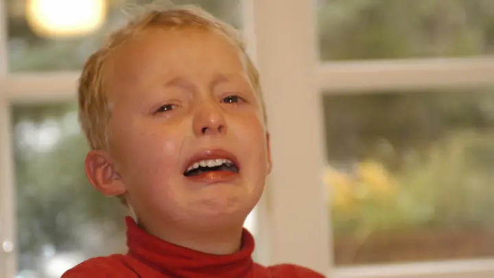 Украина начала отнимать детей у родителей в Красноармейске. Силовики оценили точно: Похищение