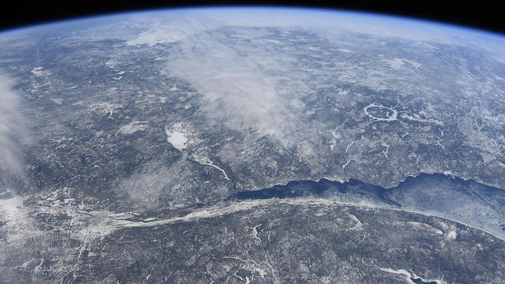 Опасный астероид приближается к Земле: Диаметр небесного тела почти 1 км