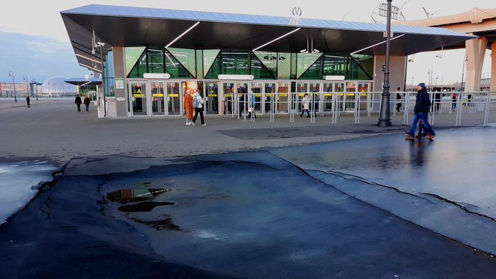 Не прошло и года. В Петербурге наконец откроют станцию метро «Зенит»