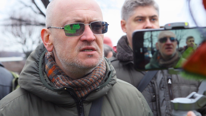 Экс-депутата Резника оставили под домашним арестом на полгода Экс-депутата Резника оставили под домашним арестом на полгода