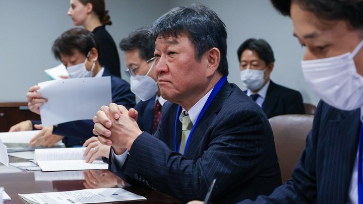 Правящая партия Япония предлагает запретить импорт газа из России