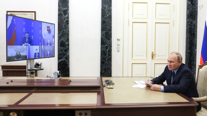 Путину понравилась идея минпромторга о льготном автокредитовании для военных