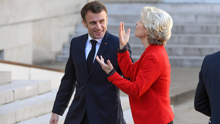 Урсула фон дер Ляйен в ярости от китайского приёма. Карьера рассыпалась в прах