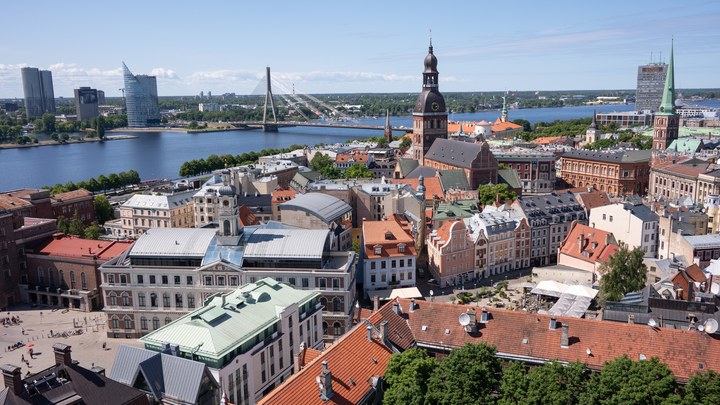 Латвия мигом выдала НАТО об инциденте с самолётом России