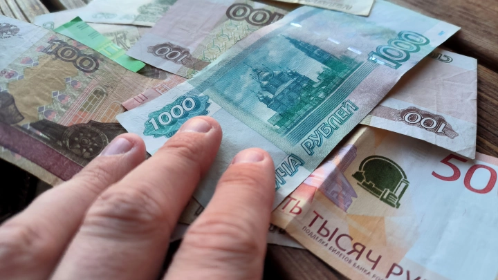 Некоторым родителям в 2026 году положена ежегодная семейная выгода