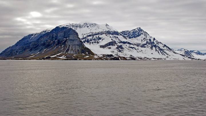 Грузы для русских на Шпицбергене не пропустили: Норвегия выдала отказ