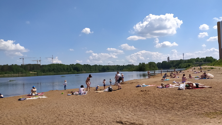 В Темрюкском районе 22-летняя туристка утонула на пляже возле базы отдыха Кавказ