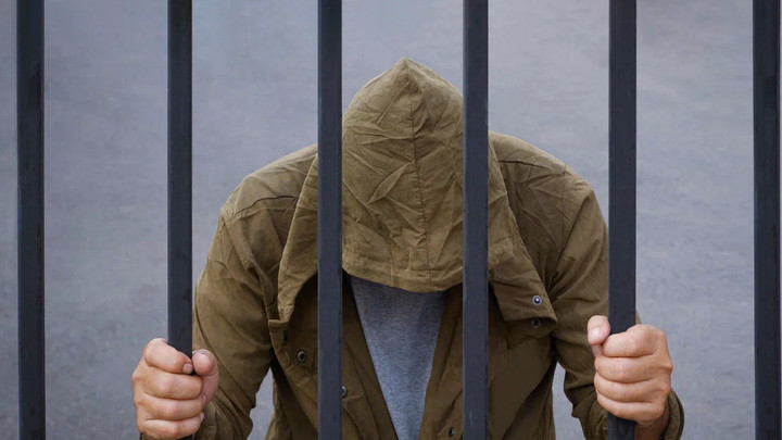 Мигранта-нелегала - на допрос, родня и соседи каются: Новый поворот в резонансном деле об убийстве мотоциклиста