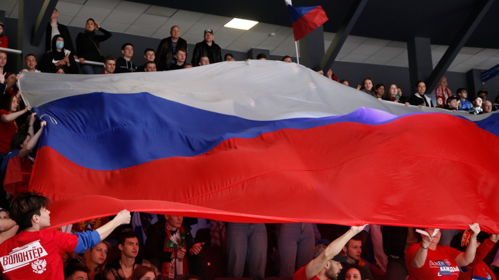 Без гимна и флага никакой Олимпиады. Русские должны стоять насмерть