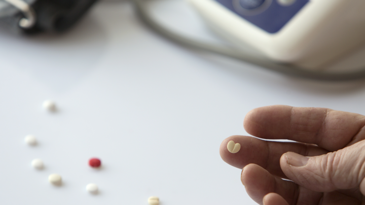 Ученые назвали 17 самых опасных для печени лекарств