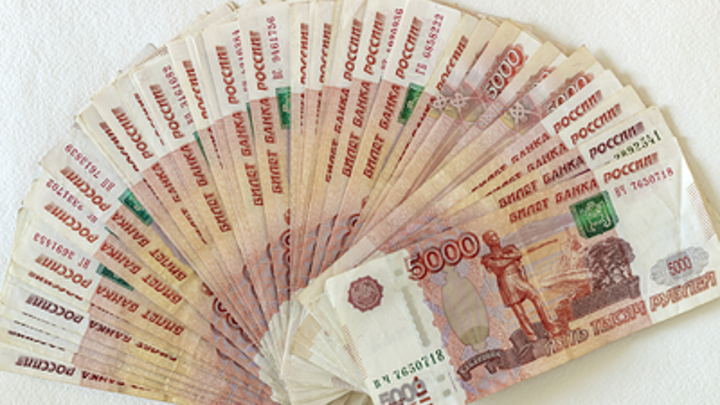 Две клофелинщицы украли у нижегородских пенсионеров евро, доллары и рубли