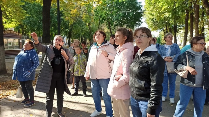 Владимирские медики, которые лечили больных с COVID-19, бесплатно путешествуют по России