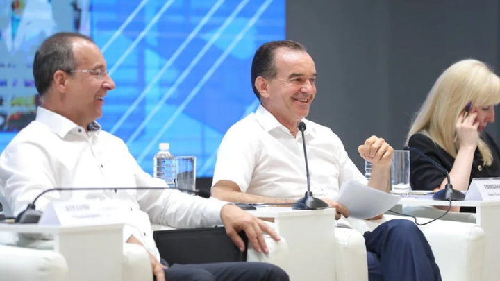 На Кубани выплату педагогам увеличили до 10 тыс. рублей