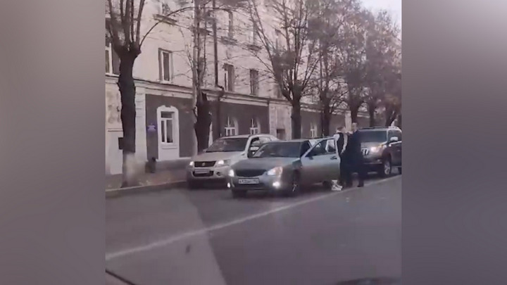 Студент в Уфе подрался с чиновником и признал, что изначально был неправ