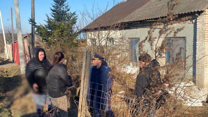 Жительница Приморья родила ребенка дома и сожгла его в печи