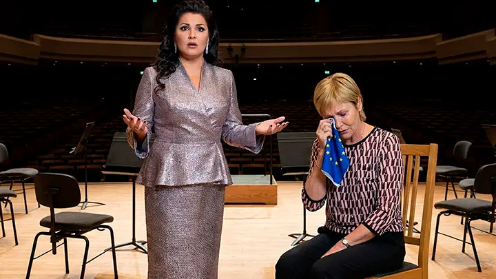 Плюнули в Россию и горько поплатились: Что случилось со сбежавшими за границу Нетребко, Би-2 и Агалаковой*?