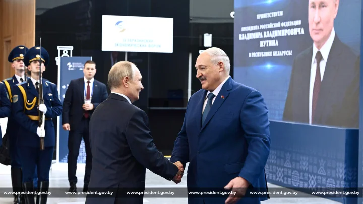 Лукашенко: нужно удвоить долю ЕАЭС в мировой экономике, иначе нас затопчут