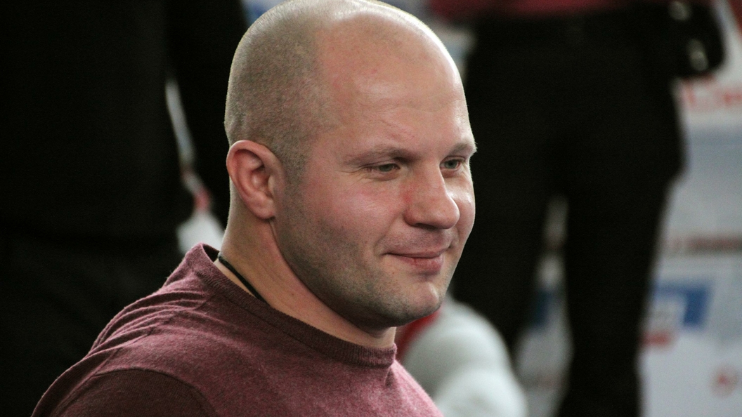Глава Bellator назвал обвинения Емельяненко в употреблении допинга смешными Глава Bellator назвал обвинения Емельяненко в употреблении допинга смешными