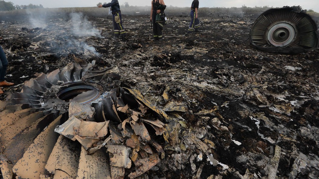 Путин: США знают, но скрывают всю правду о трагедии MH17 Путин: США знают, но скрывают всю правду о трагедии MH17