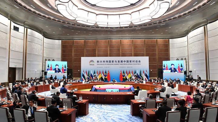 Саудовская Аравия намерена присоединиться к Новому банку развития БРИКС - FT