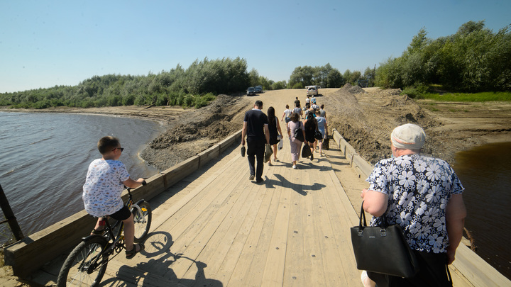 Спасают только дожди. В Крыму пересохли впадающие в водохранилище реки