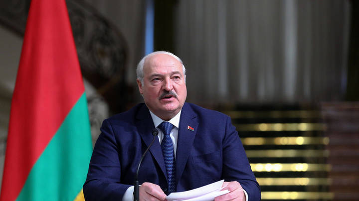 Лукашенко считает, что на Украине необходимо объявить перемирие
