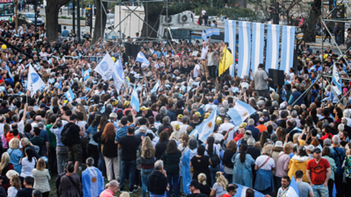 Избранный президент Аргентины Милей предложил Зеленскому конференцию по установлению мира