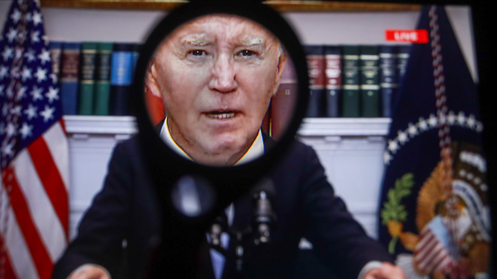 Украине хана, Байден всё: Как пуля для Трампа помогла России. Скрытые смыслы покушения пояснил военкор