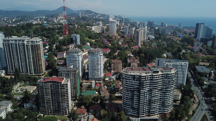 Власти Ленинградской области в третий раз выставили на торги отель в центре Сочи за 1,9 млрд рублей