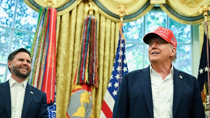 Трамп посмеялся после слухов о своей смерти: Никогда не чувствовал себя лучше