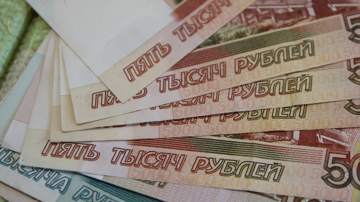 Коррупция посреди кафе: Замглавы Минцифры получил особо крупную взятку