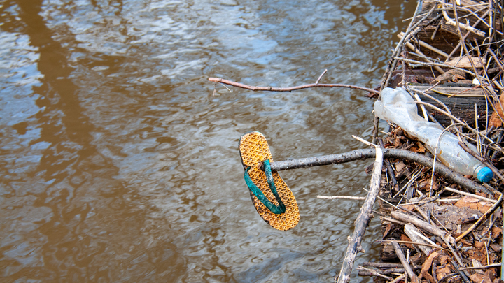 Глава уральского городка рассказал о причинах неожиданного паводка