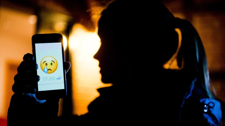 Жива и здорова: Кого похоронили под видом матери главкома ВВС Украины Кривоножко? Ответ удивил