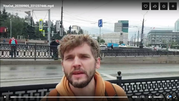 К ярмарке на площади Революции в Челябинске не пройти людям с колясками