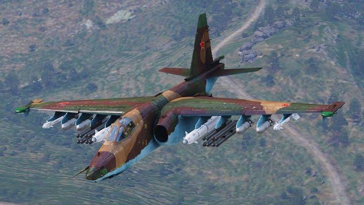 Пилоты Су-25 ВКС России нанесли сокрушительные удары по боевикам в зоне СВО на скорости 900 км/час