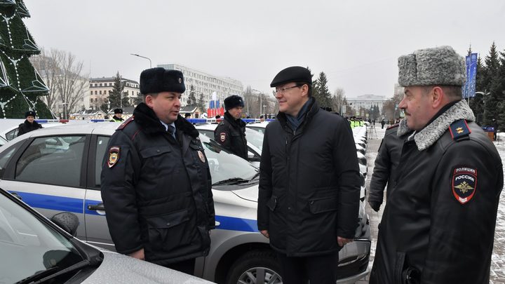 Полицию пересадят на отечественные автомобили: санкции добрались до силовиков