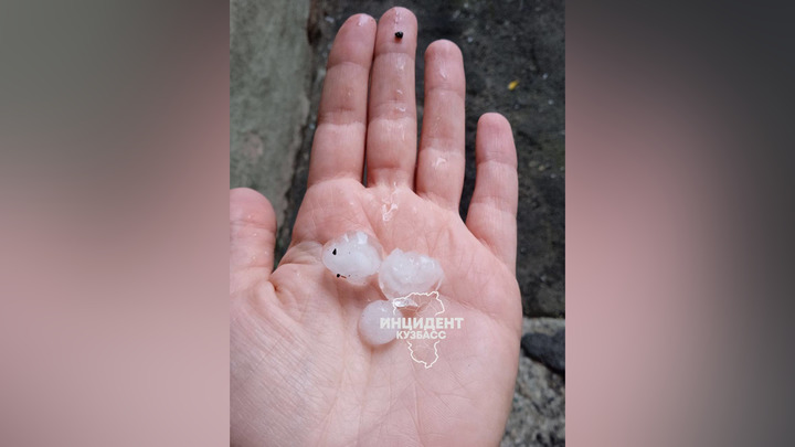 В Кемерове прошел сильный град