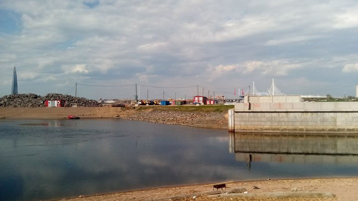 Пришлось звать ОМОН: Как визит главы СК России остановил строительство намыва Васильевского острова