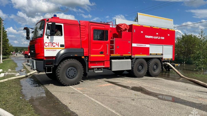 В Краснодарском крае после ливней остаются подтопленными 60 дворов