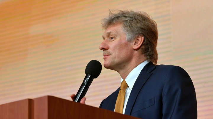 Озвученная Медведевым идея в Кремле не обсуждается - Песков