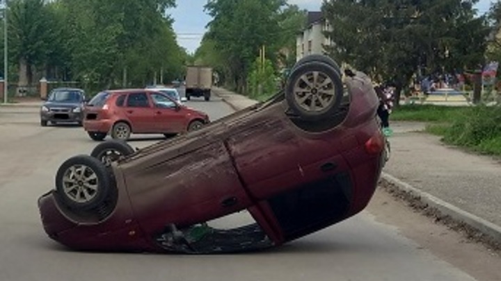 Женщины за рулем на дорогах Самарской области массово устраивают ДТП