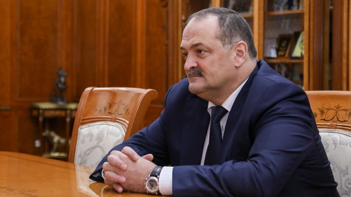 Вначале было смешно, а потом стало страшно: Глава Дагестана о поисках евреев в турбине самолёта