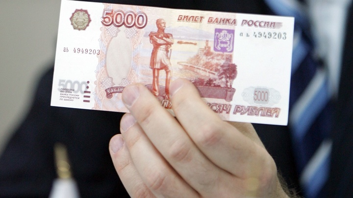 Жители пострадавших от града домов в Ростовской области получат по 10 тысяч рублей