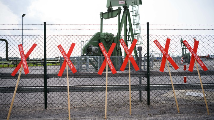 Новый антирекорд: Добыча нефти рухнула в США перед встречей ОПЕК+