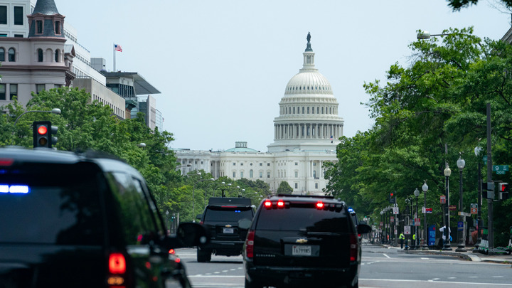 Демонстрация силы? Власти США собрались провести ядерные испытания впервые за 28 лет - WP