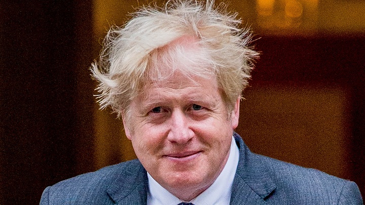 Бывало и хуже: Премьер Британии высказался после провокации с эсминцем